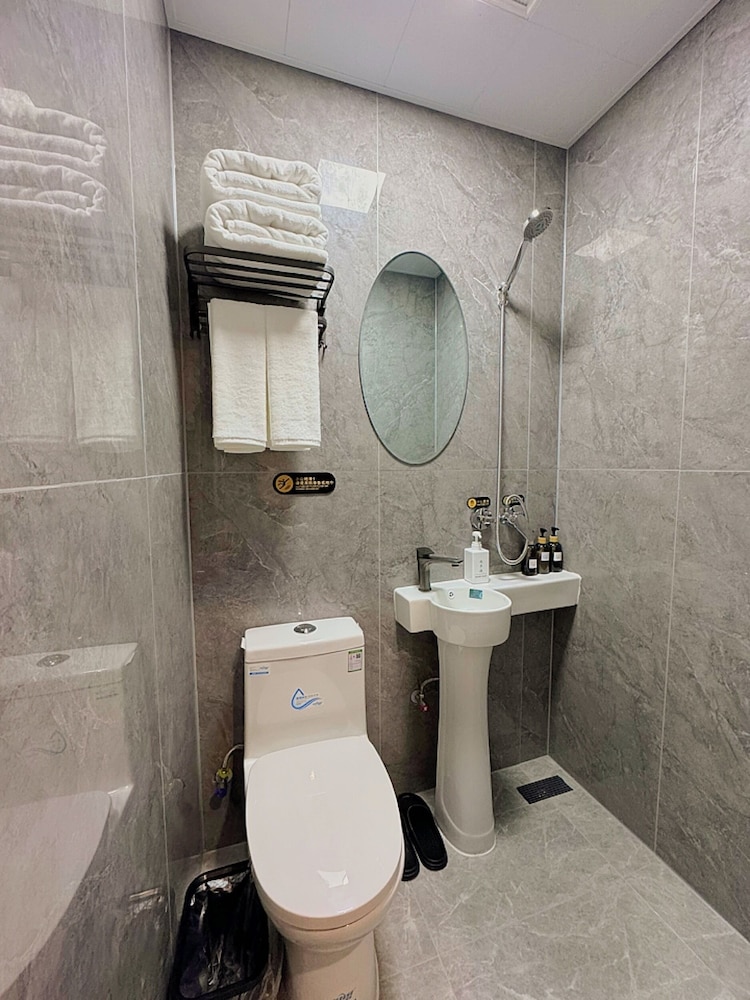 

Milano - Shanghai - Ketangjian Apartment Hotel