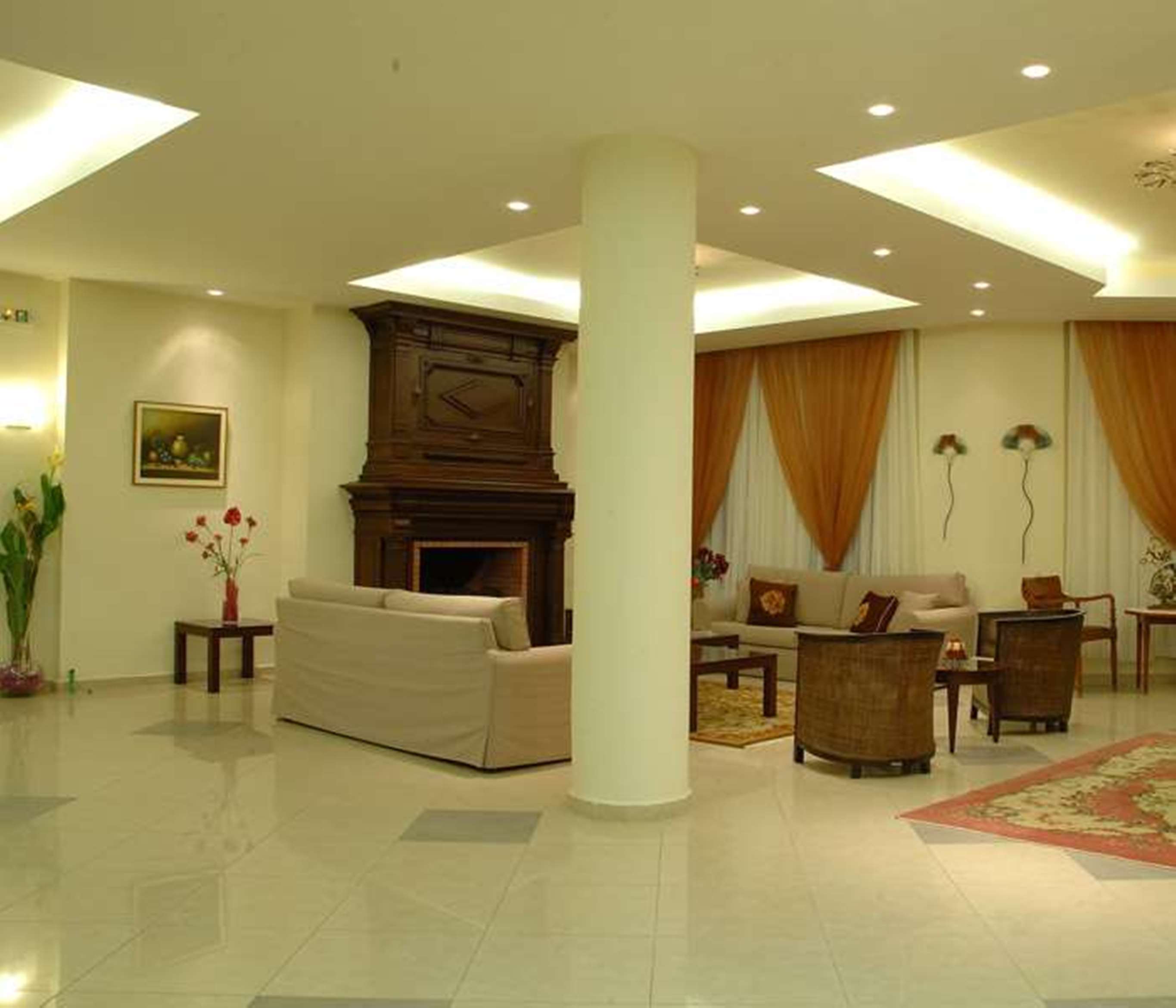 

Milano - Nikiti - Porfi Beach Hotel