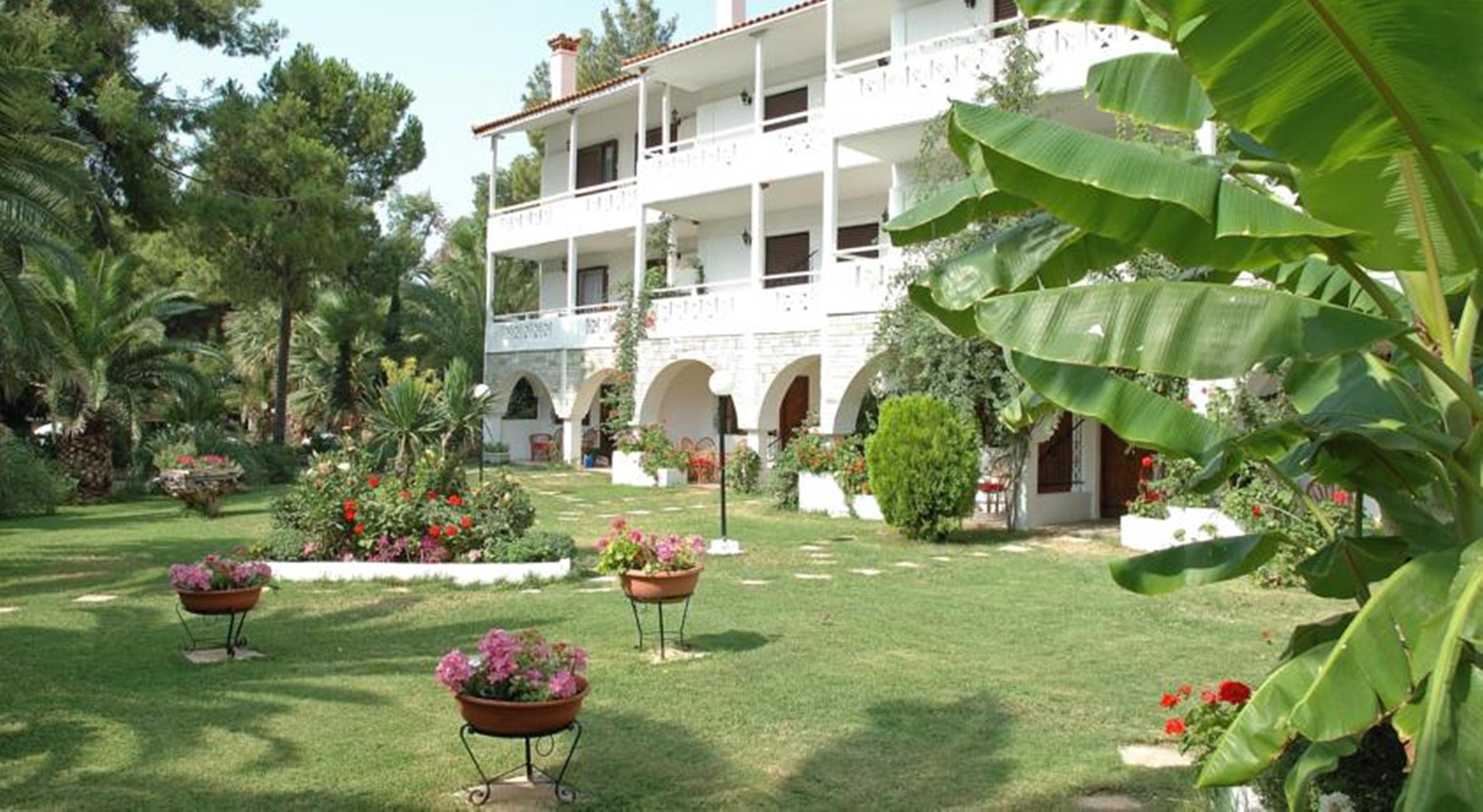 

Roma - Nikiti - Porfi Beach Hotel