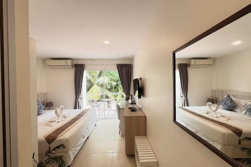 

Roma - Ban Bang Khu - Mystays Phuket
