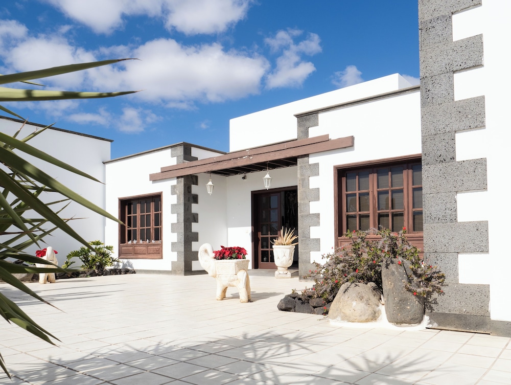 

Trieste - Lanzarote, Isole Canarie - Villa Estrella Polar