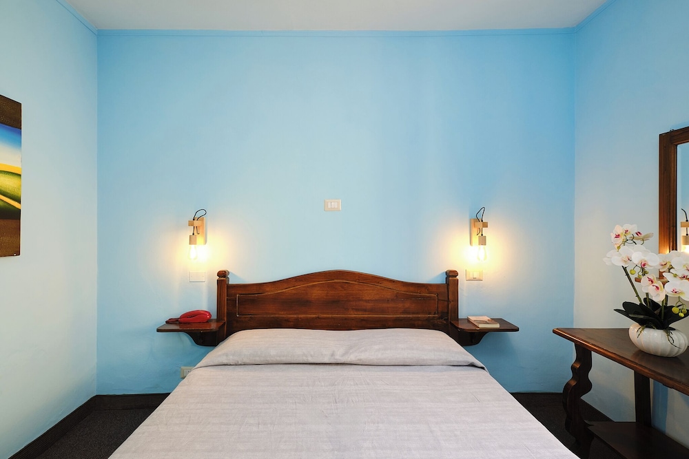 

Palermo - Bracciano - Albergo Della Posta