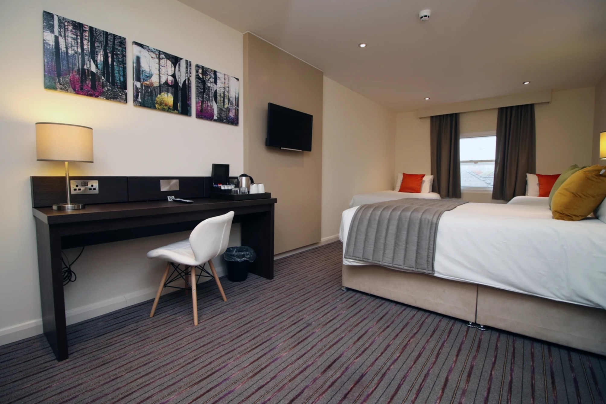 

Bologna - Cardiff - Belvilla Newport City Centre Hotel - Lifestyle