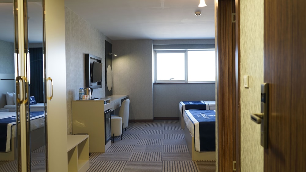 

Milano - Kayseri - Shelby Hotel