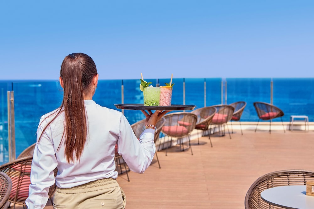 

Cagliari - Cala Bona - Universal Hotel Perla