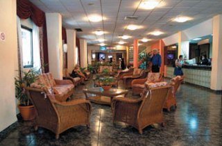

Bologna - Havana - Hotel Vedado - Saint John'S
