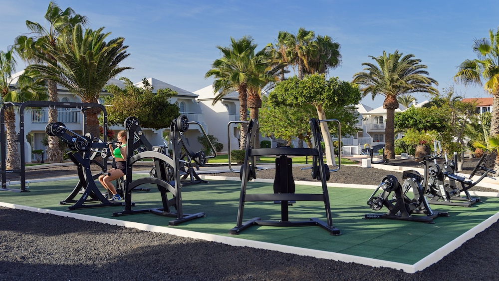 

Lamezia Terme - Corralejo - H10 Ocean Suites