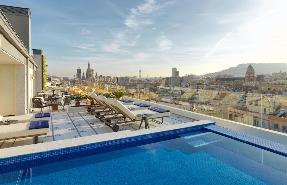 

Roma - Barcellona - H10 Cubik 4* Sup