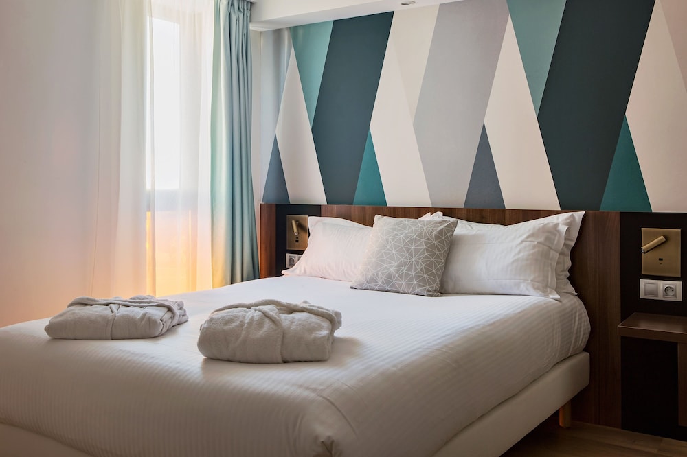 

Roma - Vitrolles - Holiday Inn Marseille Airport