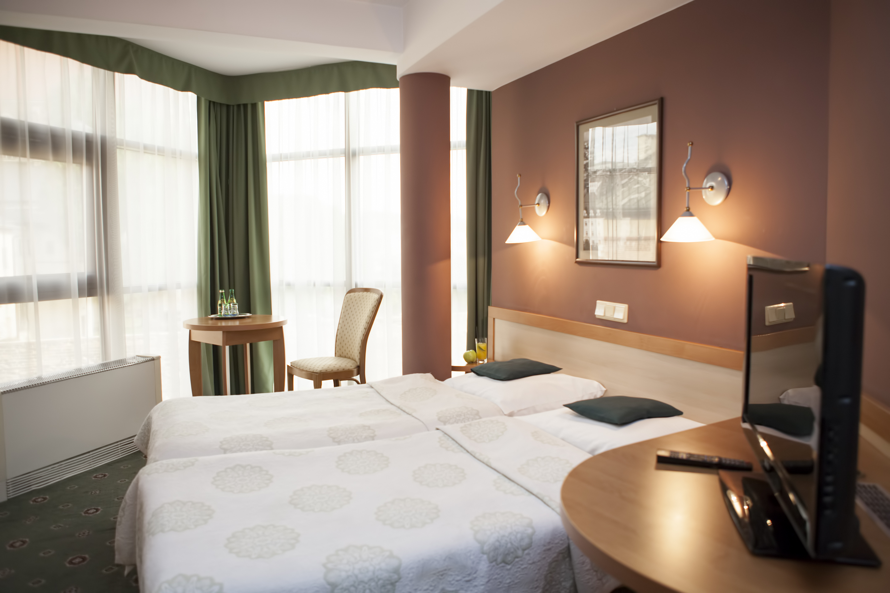 

Napoli - Cracovia - Hotel Secesja
