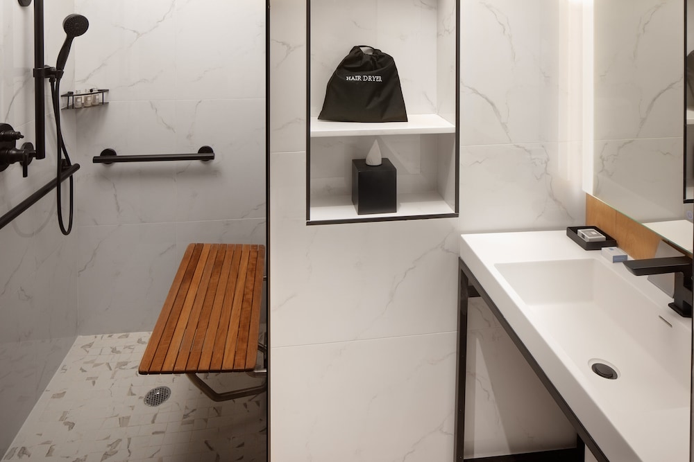 

Alghero - Brooklyn (NY) - Hotel Indigo NYC Downtown - Wall Street