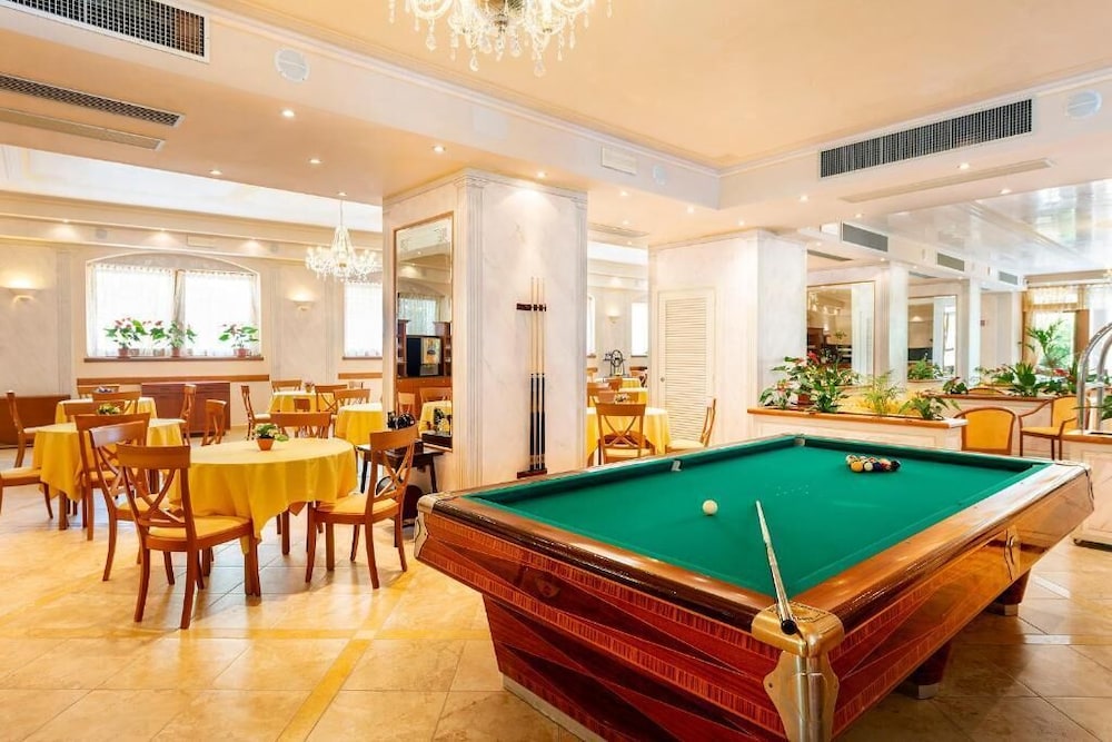 

Milano - Gargnano - Hotel Antico Monastero