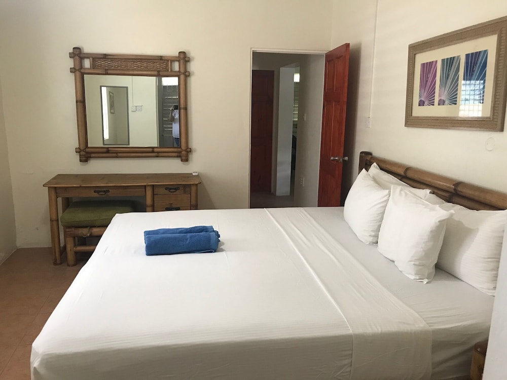 

Roma - Bridgetown - Coconut Court Beach Hotel