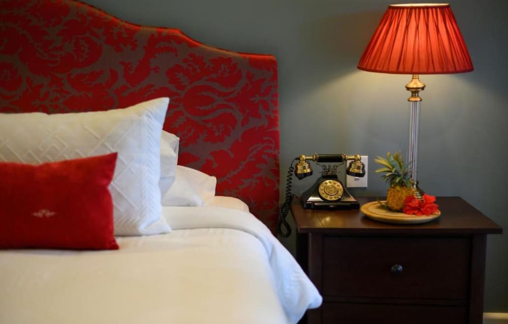 

Roma - Lami - GRAND PACIFIC HOTEL