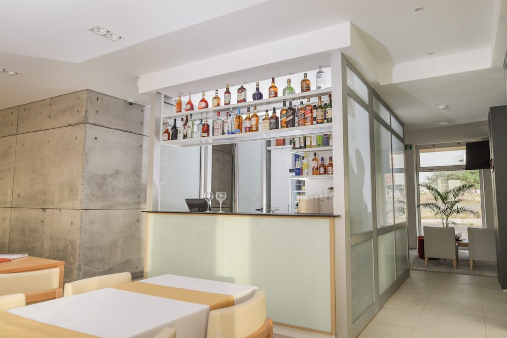 

Roma - Isola di Santiago, Capo Verde - Happy Day Hotel