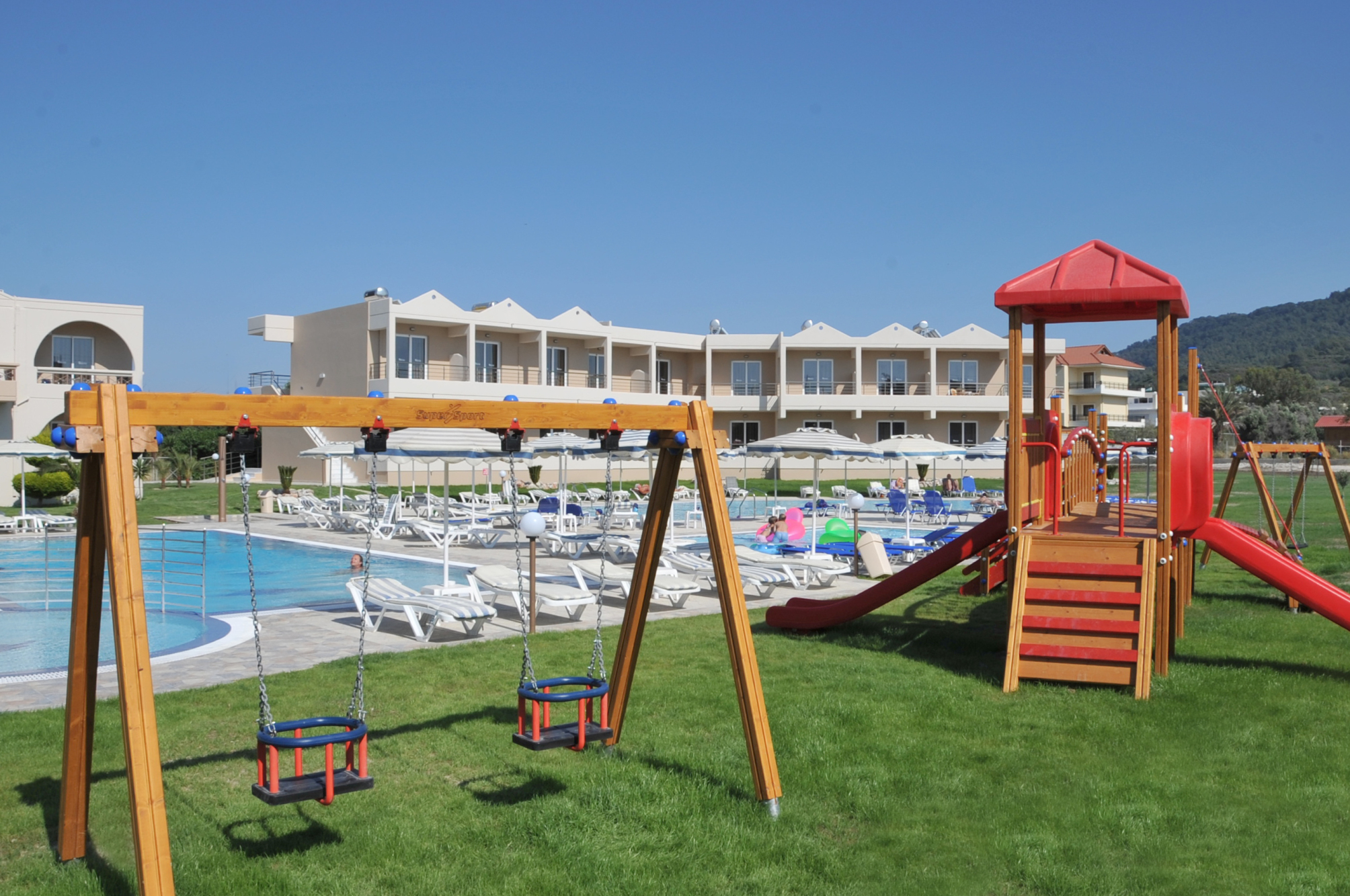 

Pisa - Koskinou - Emerald Hotel