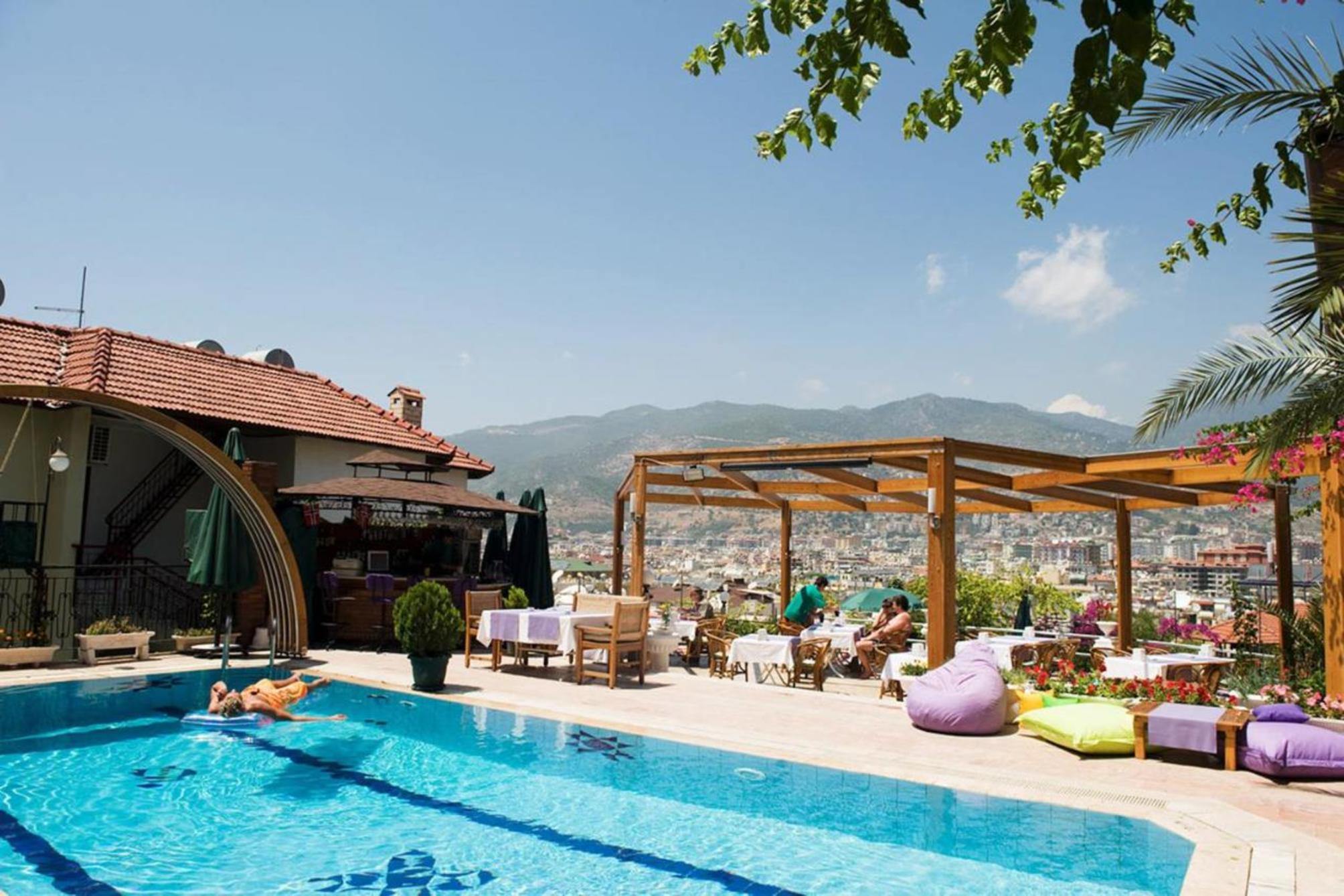 

Bologna - Alanya - Villa Sonata Hotel