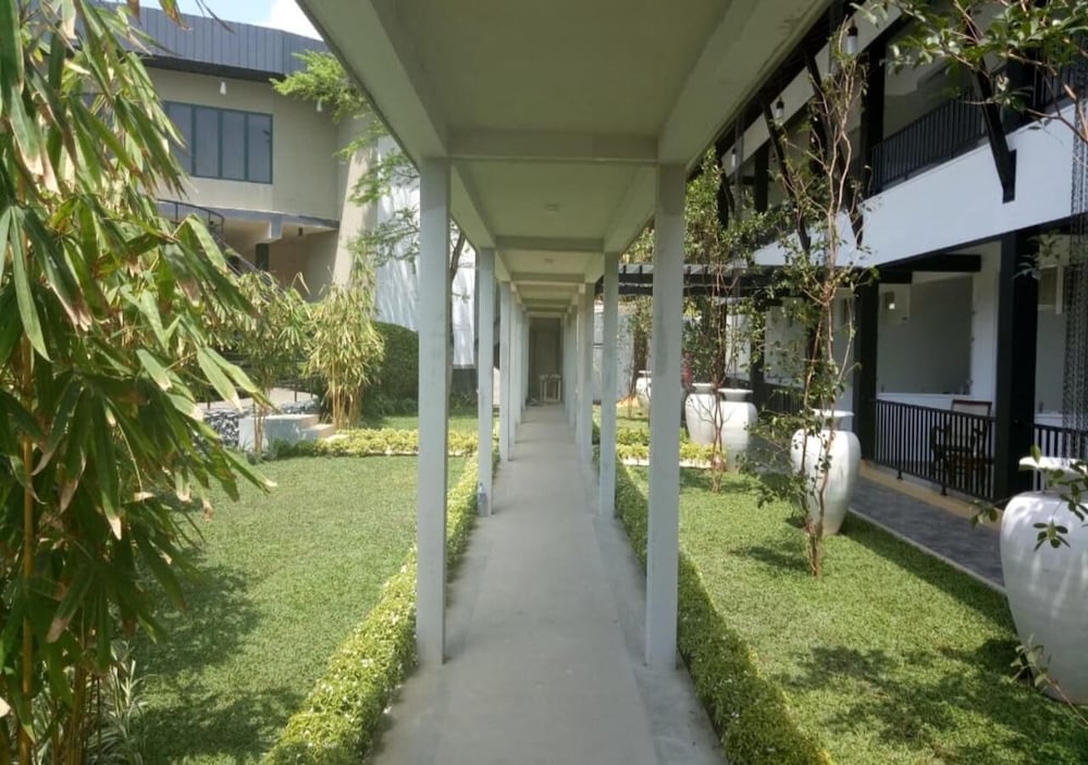 

Roma - Kalutara - Garden Beach Hotel