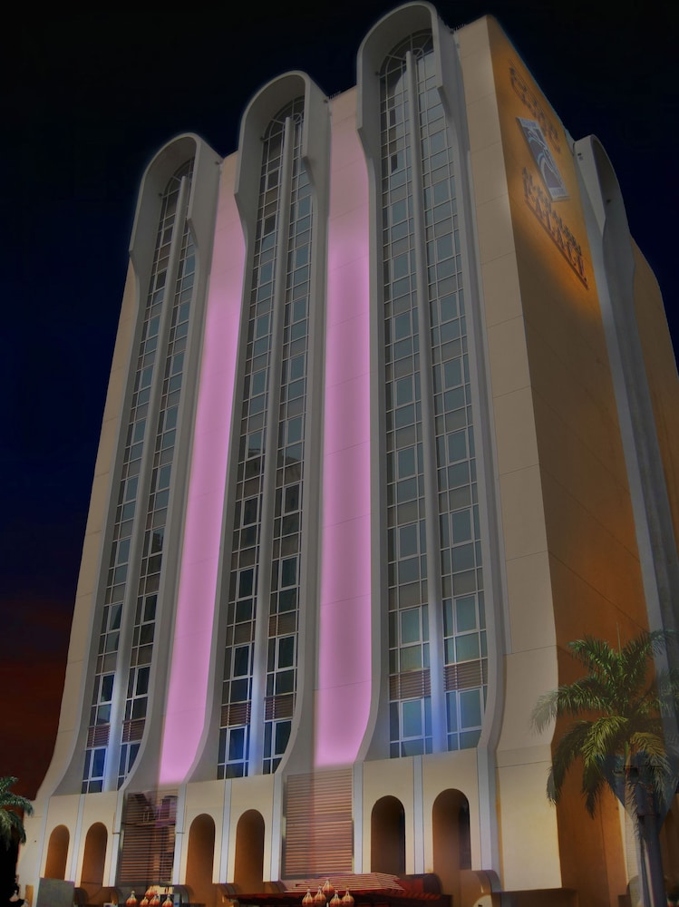 

Milano - Dubai - Al Khaleej Palace Deira Hotel