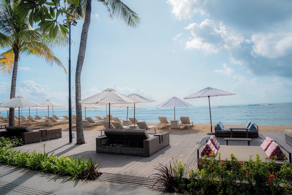 

Torino - Denpasar - Griya Santrian a Beach Resort And Spa