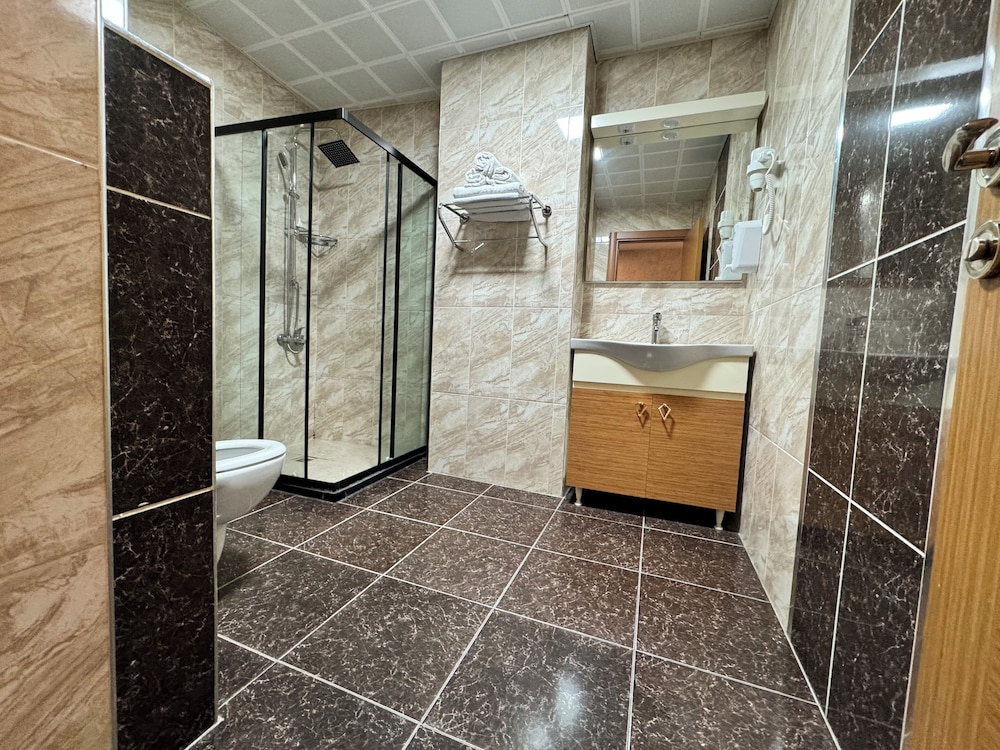 

Milano - Beylikduzu - E5 Park Hotel