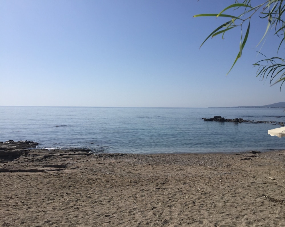 

Milano - Gennadi - Al Mare Villas