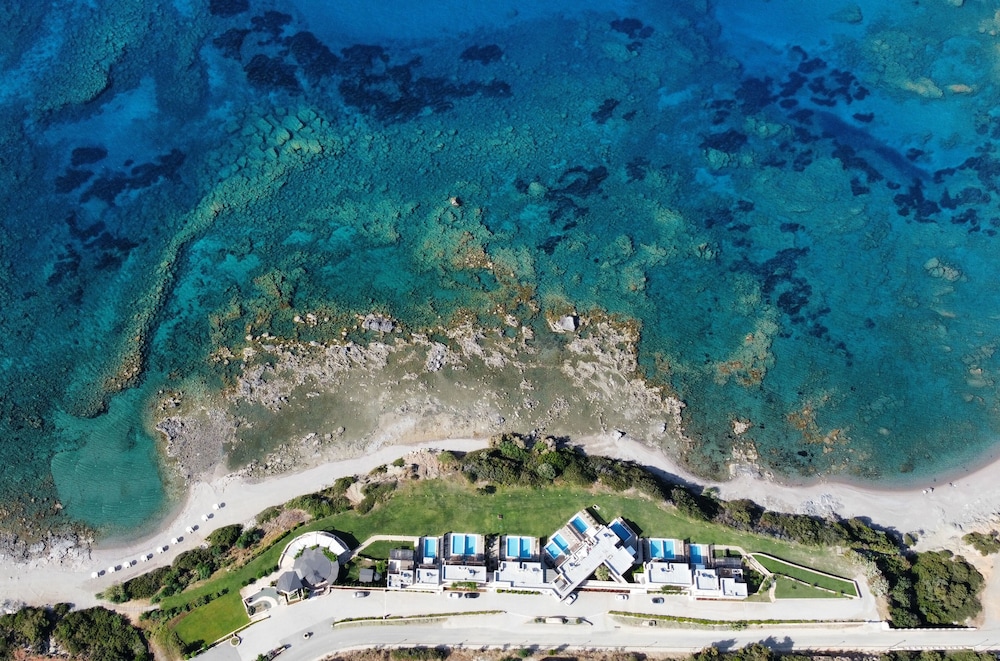 

Verona - Gennadi - Al Mare Villas