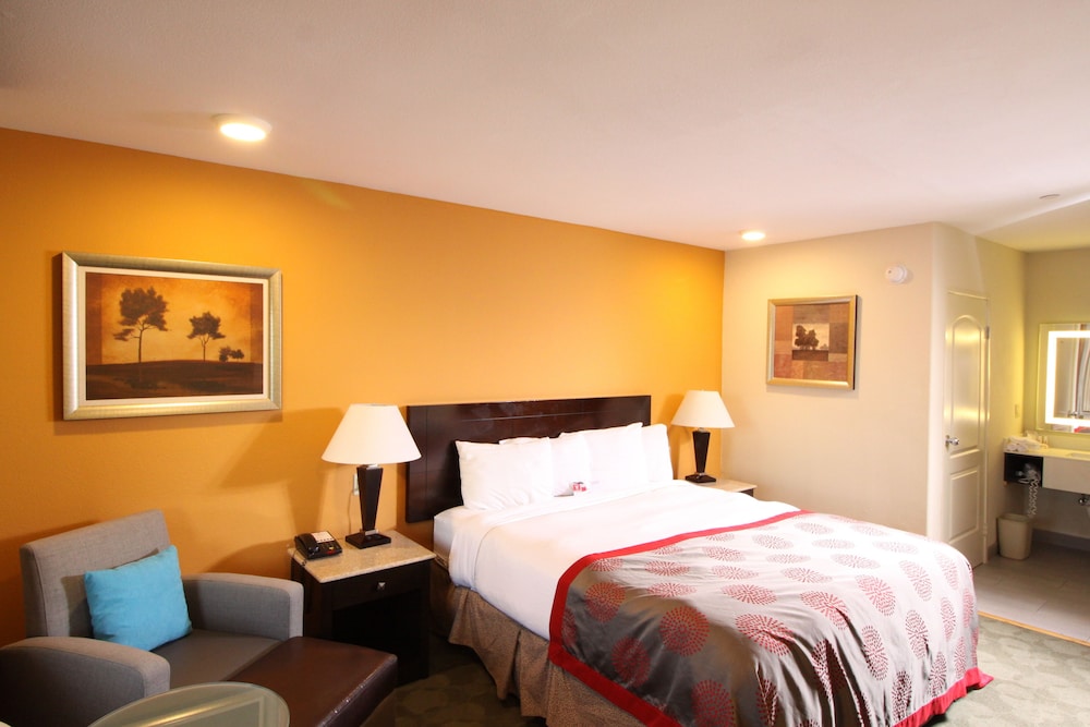 

Milano - Santa Monica - Ramada By Wyndham Culver City