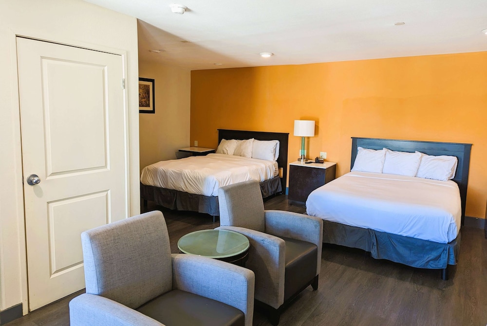 

Milano - Marina del Rey - Ramada By Wyndham Culver City
