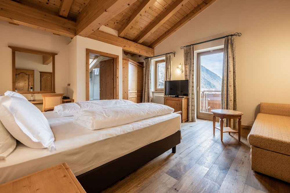

Milano - Folgarida - Hotel Ravelli Luxury Spa