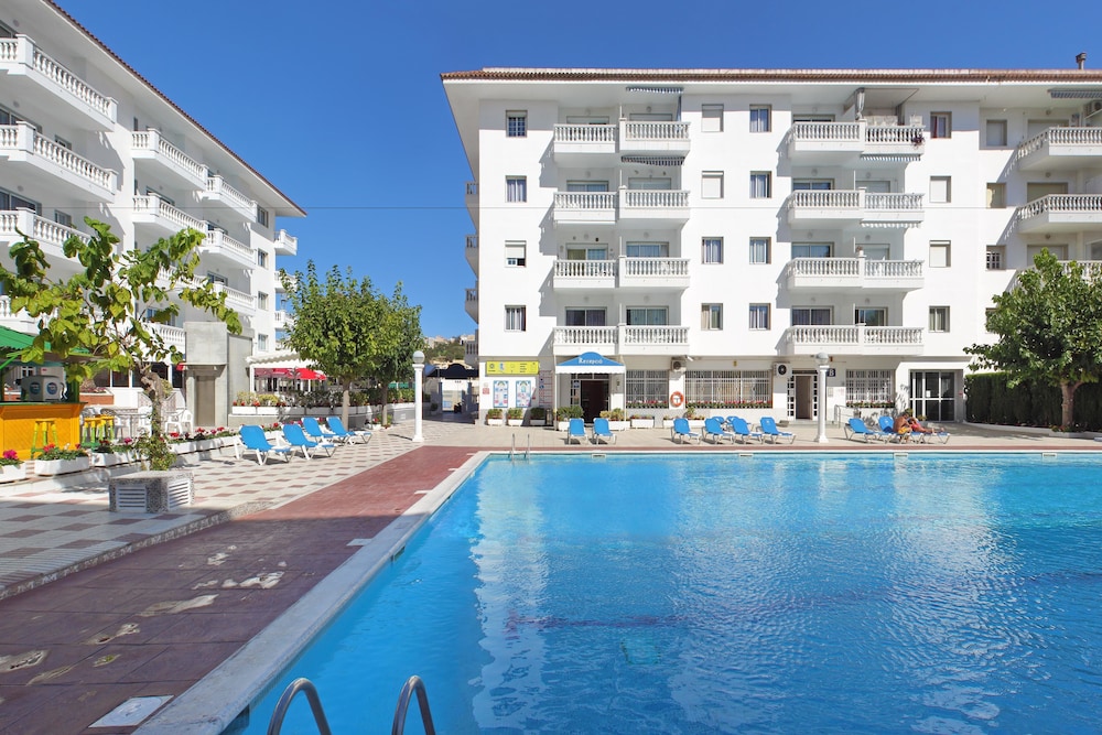 

Napoli - Blanes - Europa Family Apartments