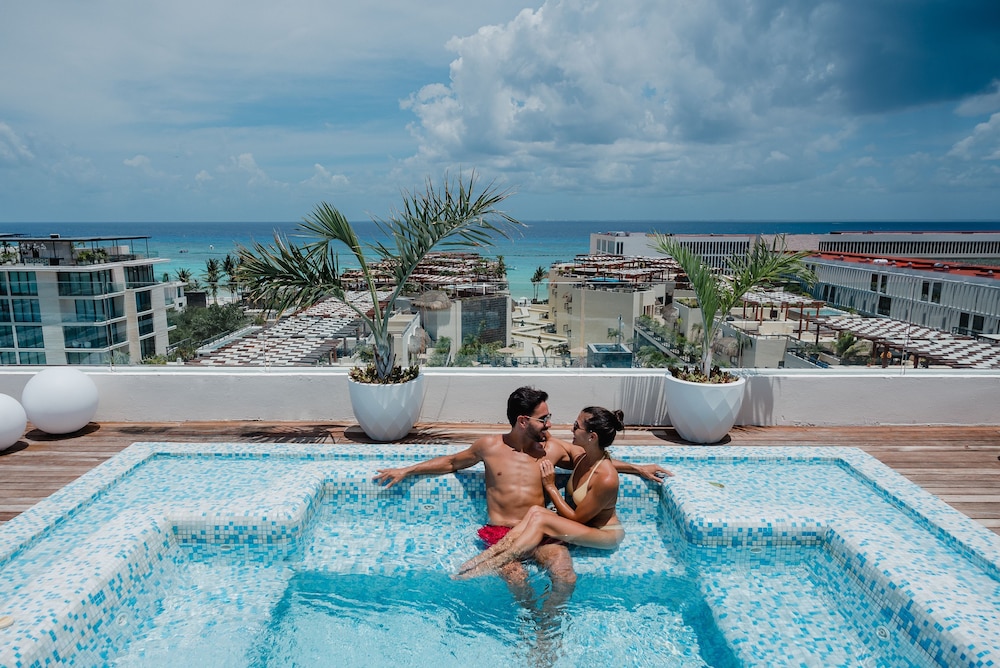 

Catania - Playa del Carmen - The Reef 28 Hotel & Spa - Luxury Adults Only - All Suites - With Optional All Inclusive