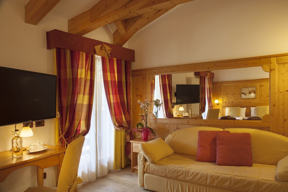 

Palermo - Folgarida - Boutique Hotel e Chalets Salvadori