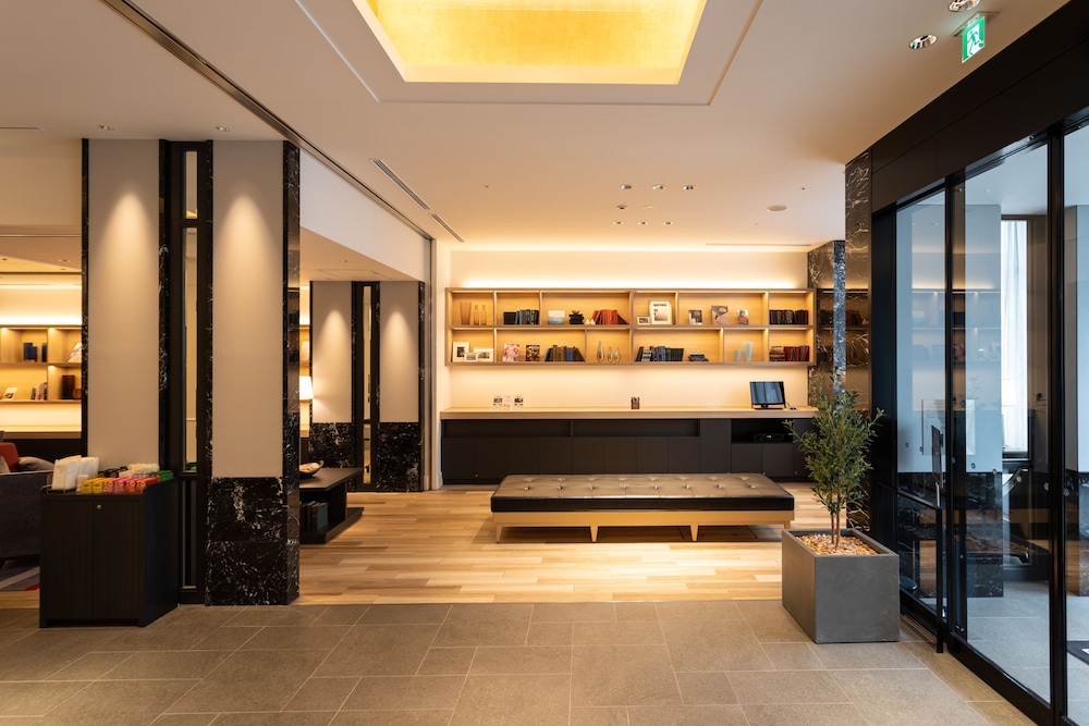 

Milano - Tokyo - Via Inn Iidabashi Korakuen