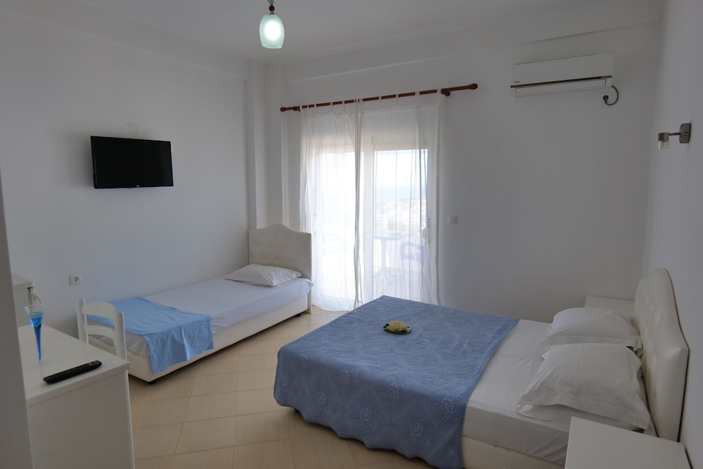 

Napoli - Ksamil - Hotel Belle Vue