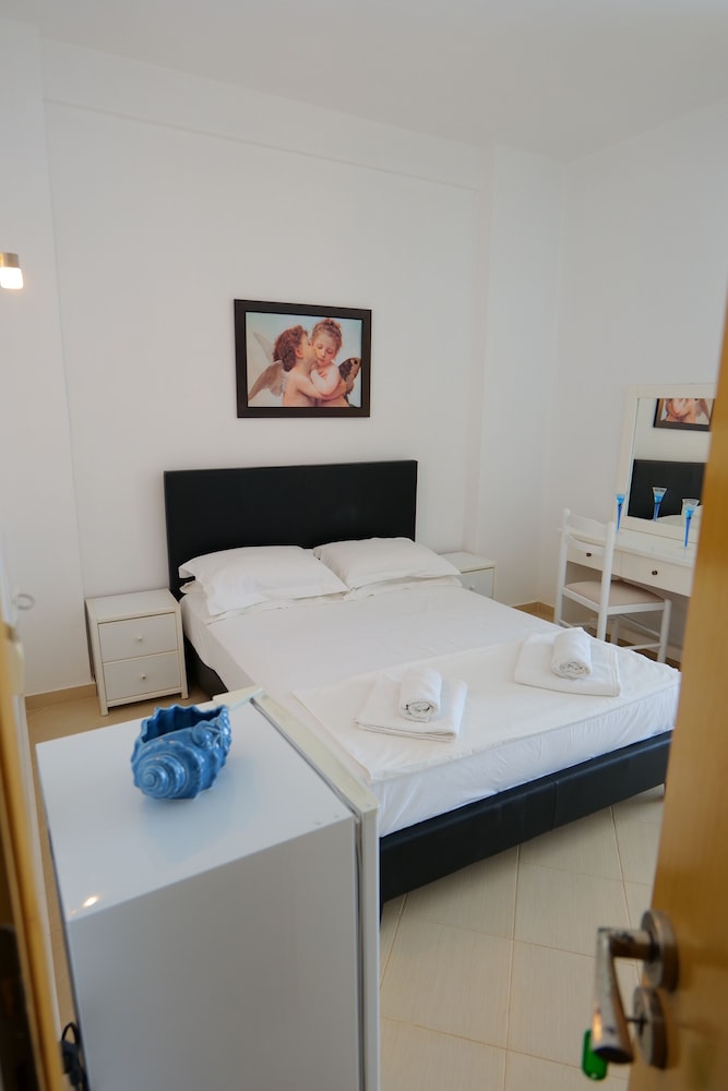 

Roma - Ksamil - Hotel Belle Vue