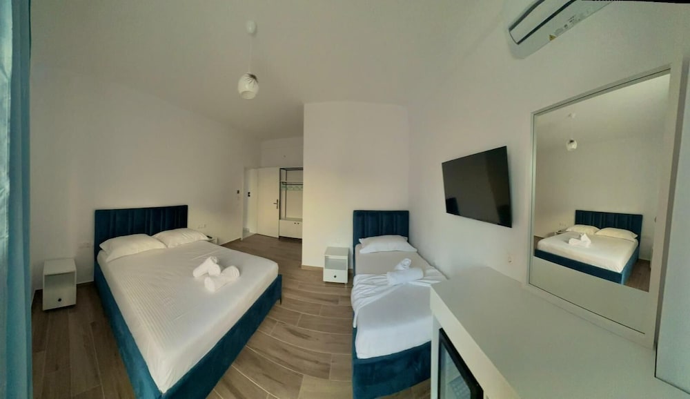 

Roma - Ksamil - Hotel Belle Vue