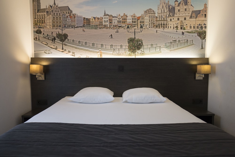 

Pisa - Mechelen - 3 Paardekens - City Centre Hotel