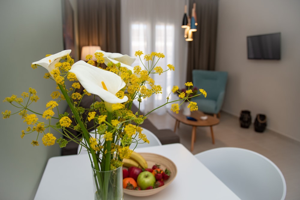 

Roma - Kassiopi - Kassiopi Luxury Suites