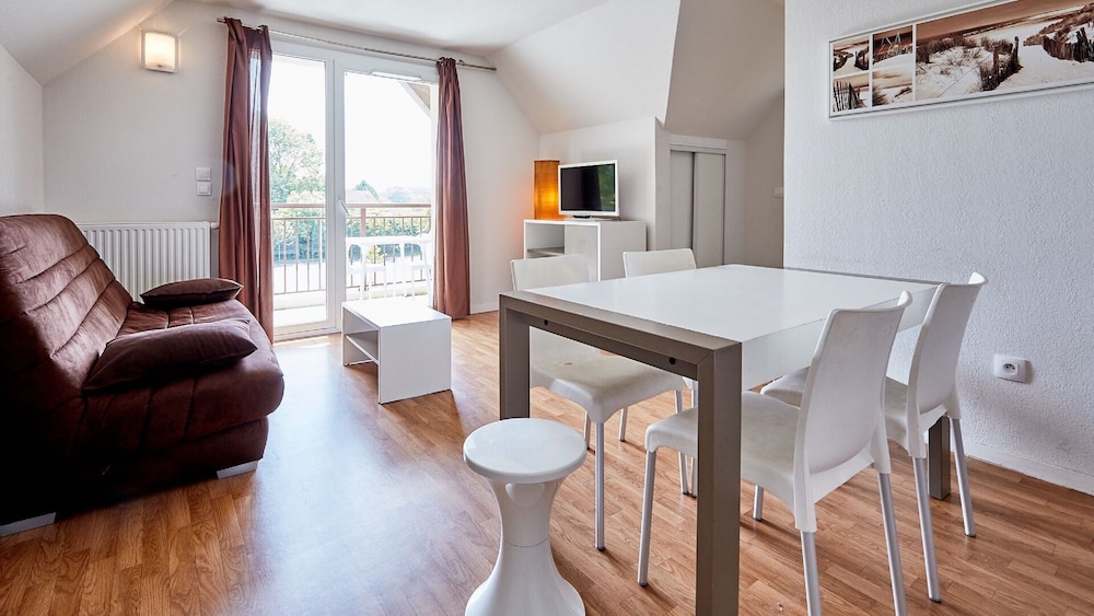 

Roma - Cabourg - Vacancéole - Le Domaine de la Corniche - Deauville Sud