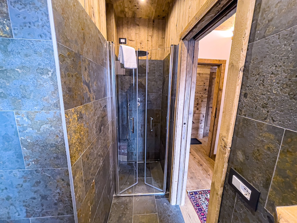 

Milano - Cortina d'Ampezzo - Hotel da Beppe Sello