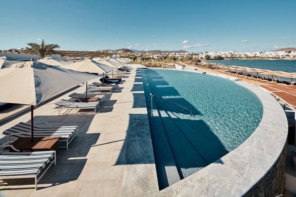 

Napoli - Naousa, Paros - Cosme, a Luxury Collection Resort, Paros