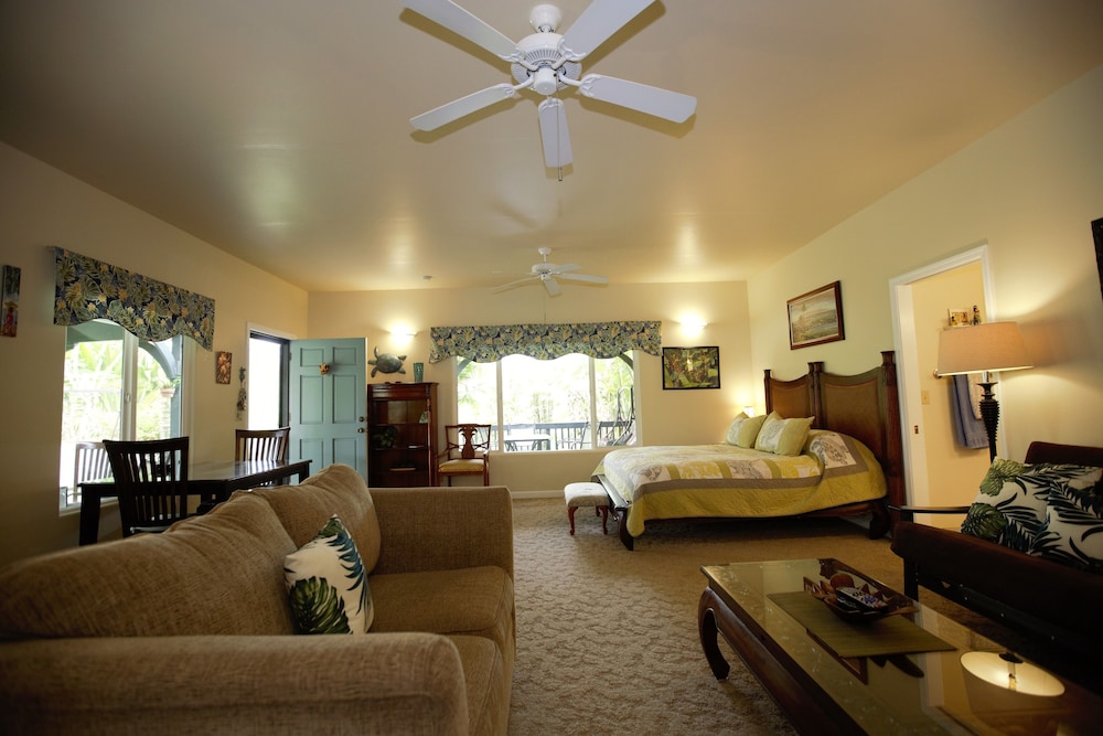 

Venezia - Hilo - Island Goode's - Luxury Adults Only Accommodation