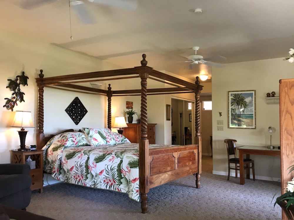 

Milano - Hilo - Island Goode's - Luxury Adults Only Accommodation