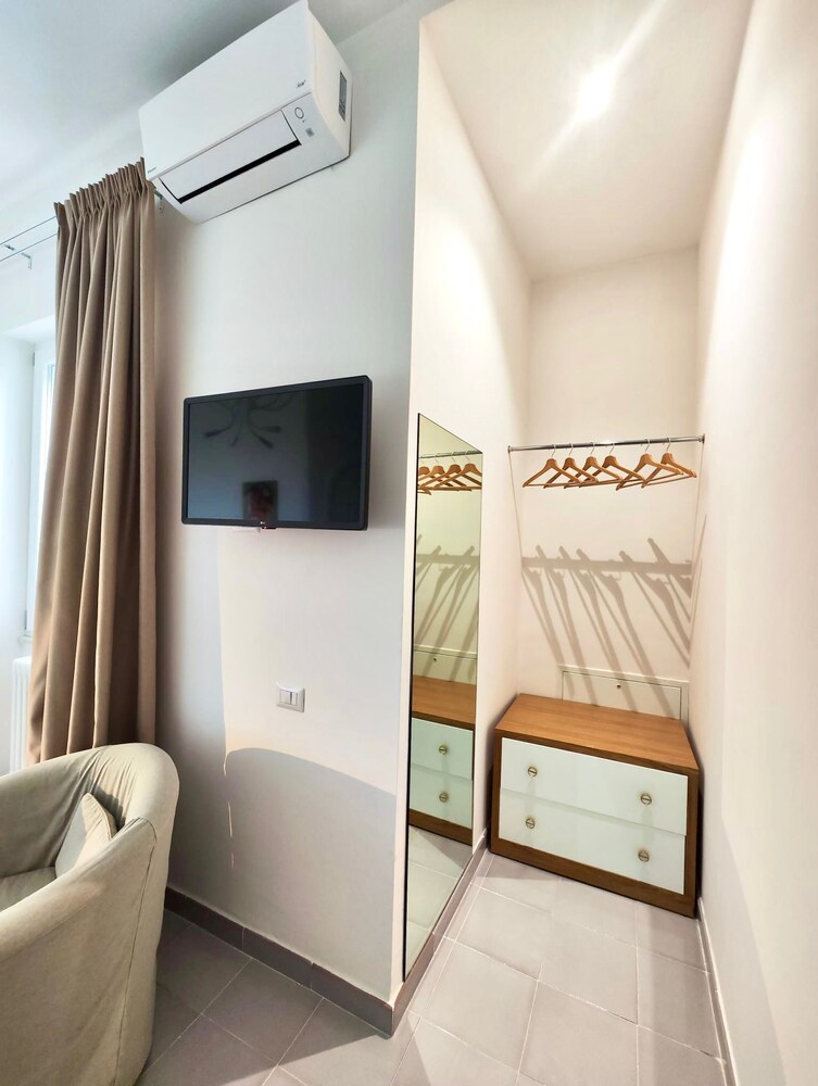 

Bologna - Cetara - Residence Villa Giordano Amalfi Coast