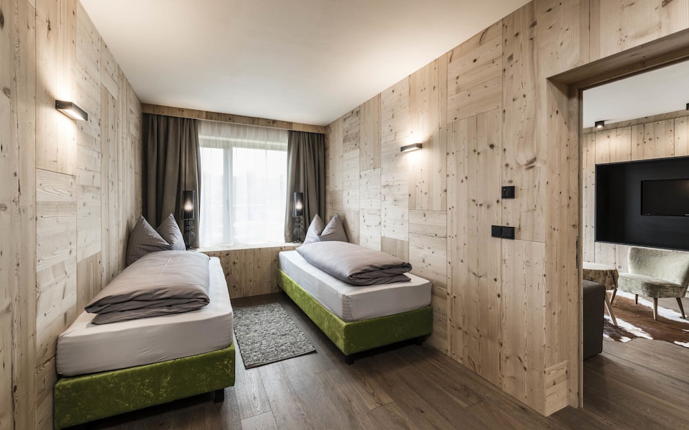 

Catania - Nova Levante - Presulis Hideaway Apartments & Restaurant