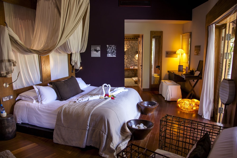 

Bari - Felicite Island - Le Domaine de L'Orangeraie