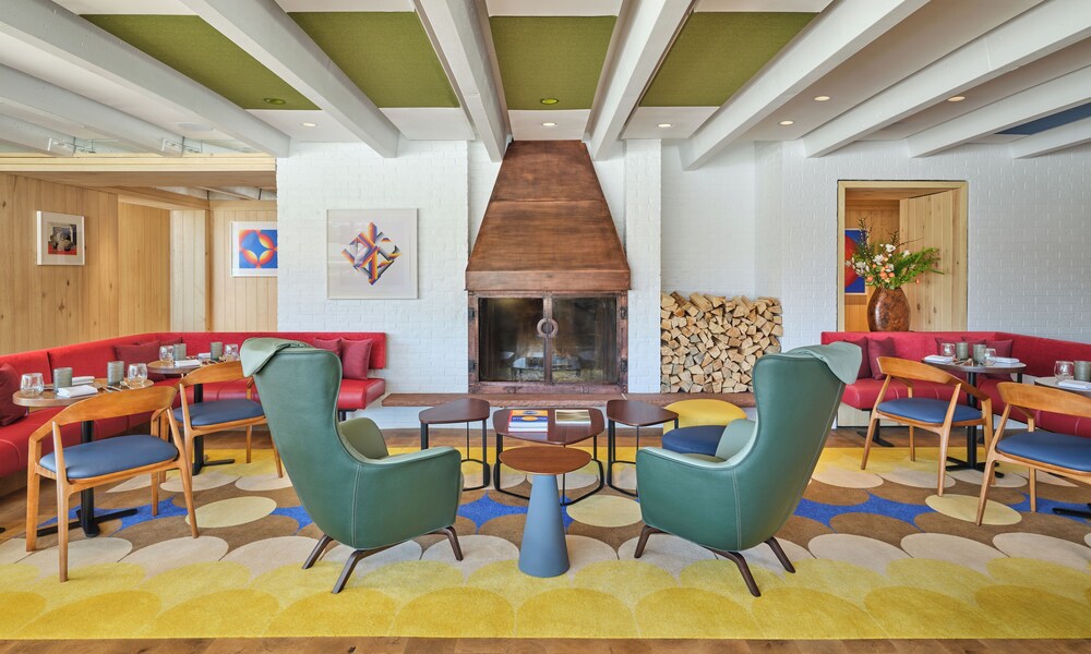 

Milano - Aspen - Aspen Meadows Resort
