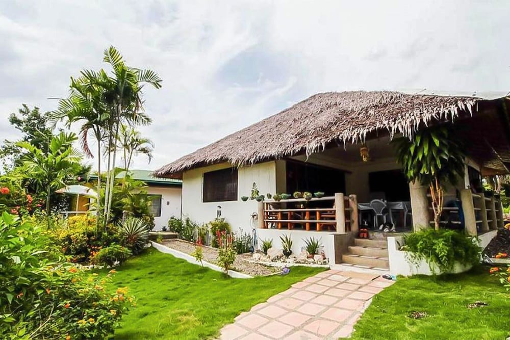 

Milano - Moalboal - Gerty's Tourist Inn powered by Cocotel