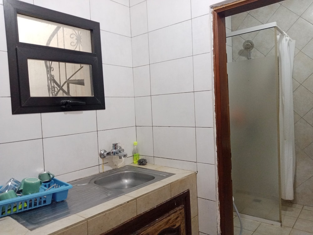 

Venezia - Dakar - RESIDENCE HOTEL KAKATAR